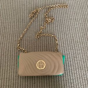 Crossbody purse